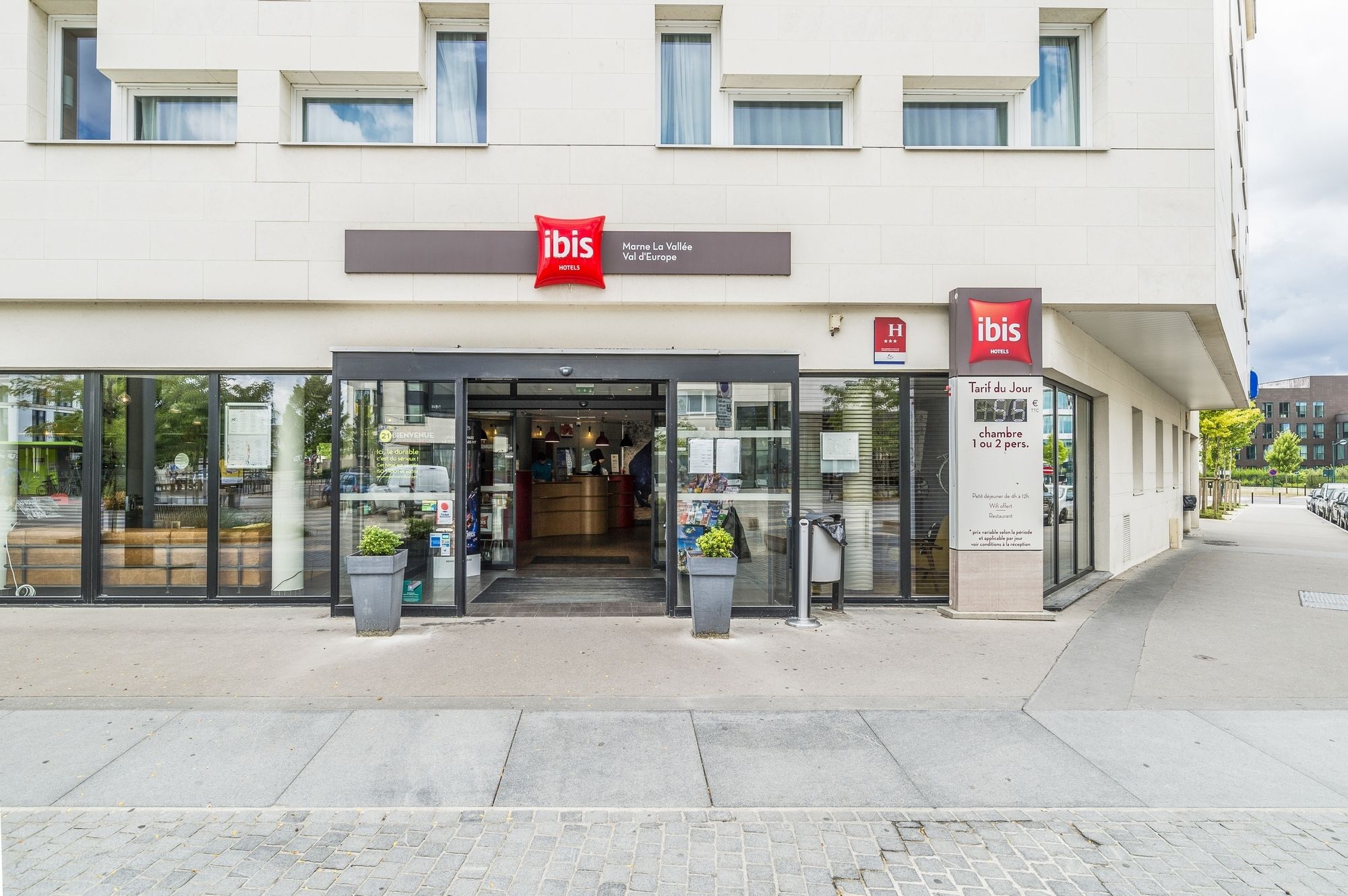 Ibis Marne La Vallee Val D'Europe Montévrain Dış mekan fotoğraf